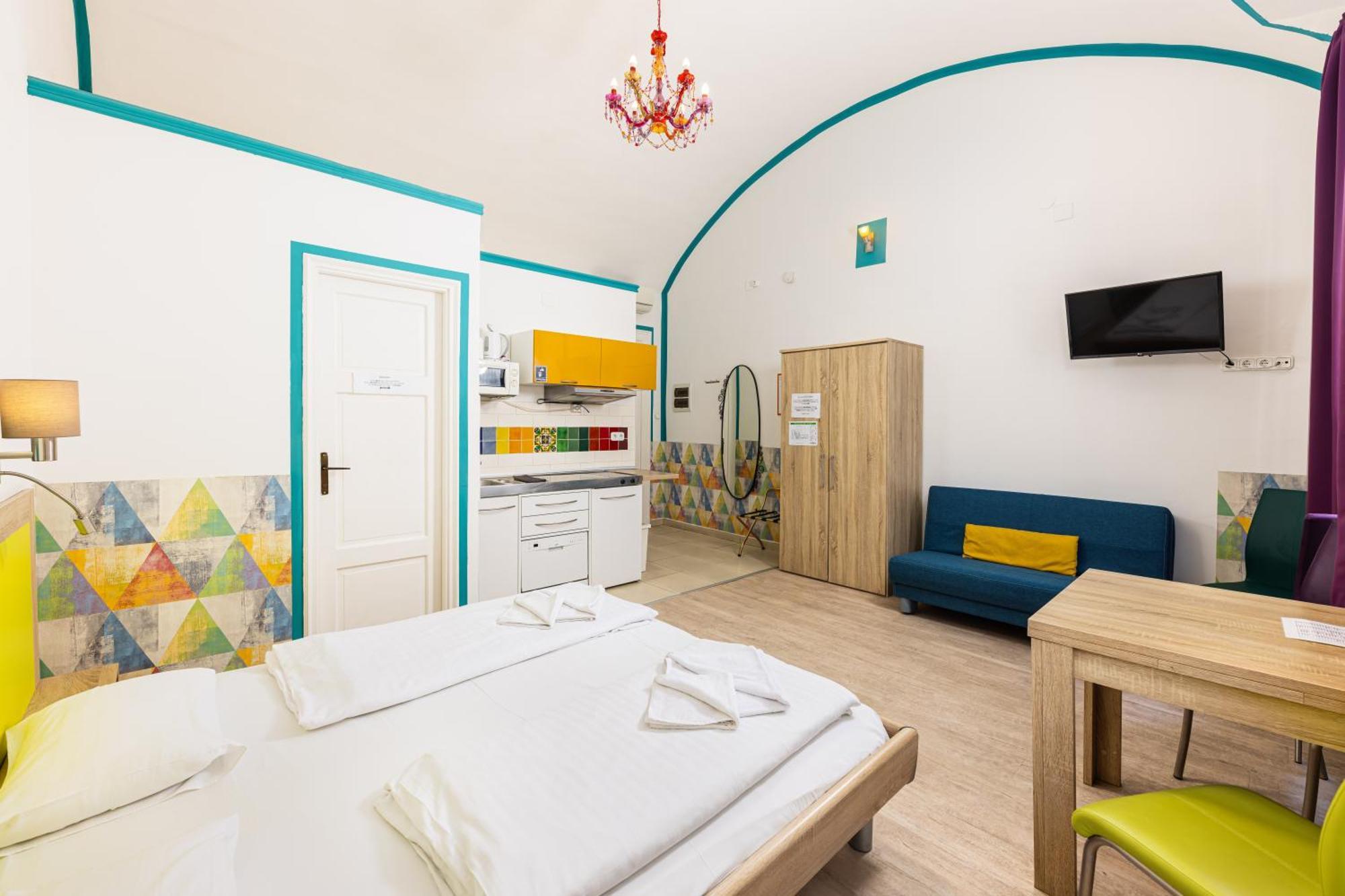 Amber Gardenview 3* Budapest